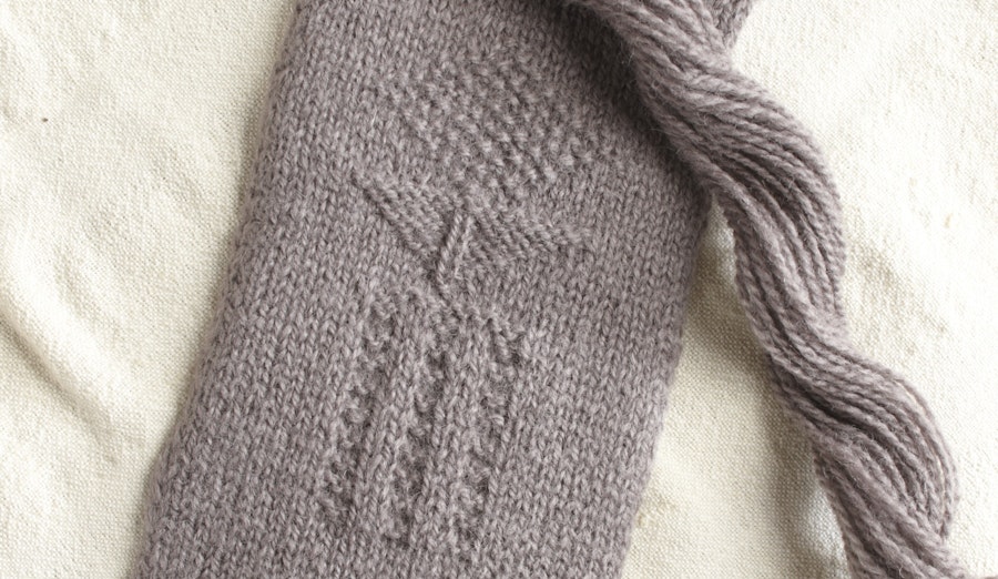 Re-Creating the Seventeenth-Century Gunnister Stockings Image