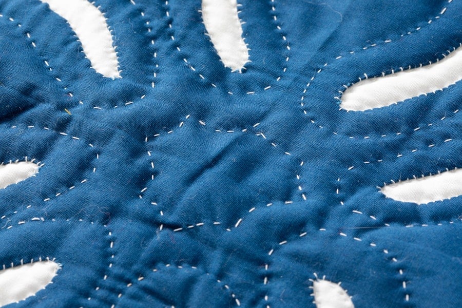 Ulu: Pattern for a Hawaiian Quilted Pillow  Image