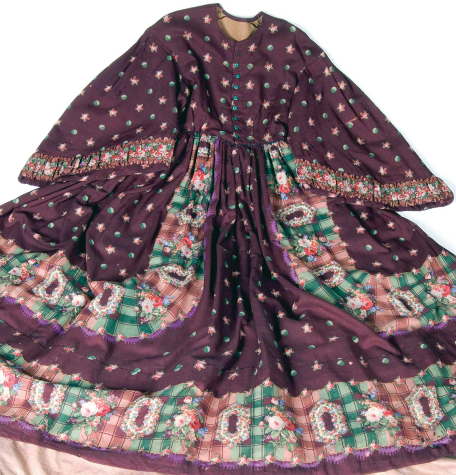 The Story in a Dress Primary Image