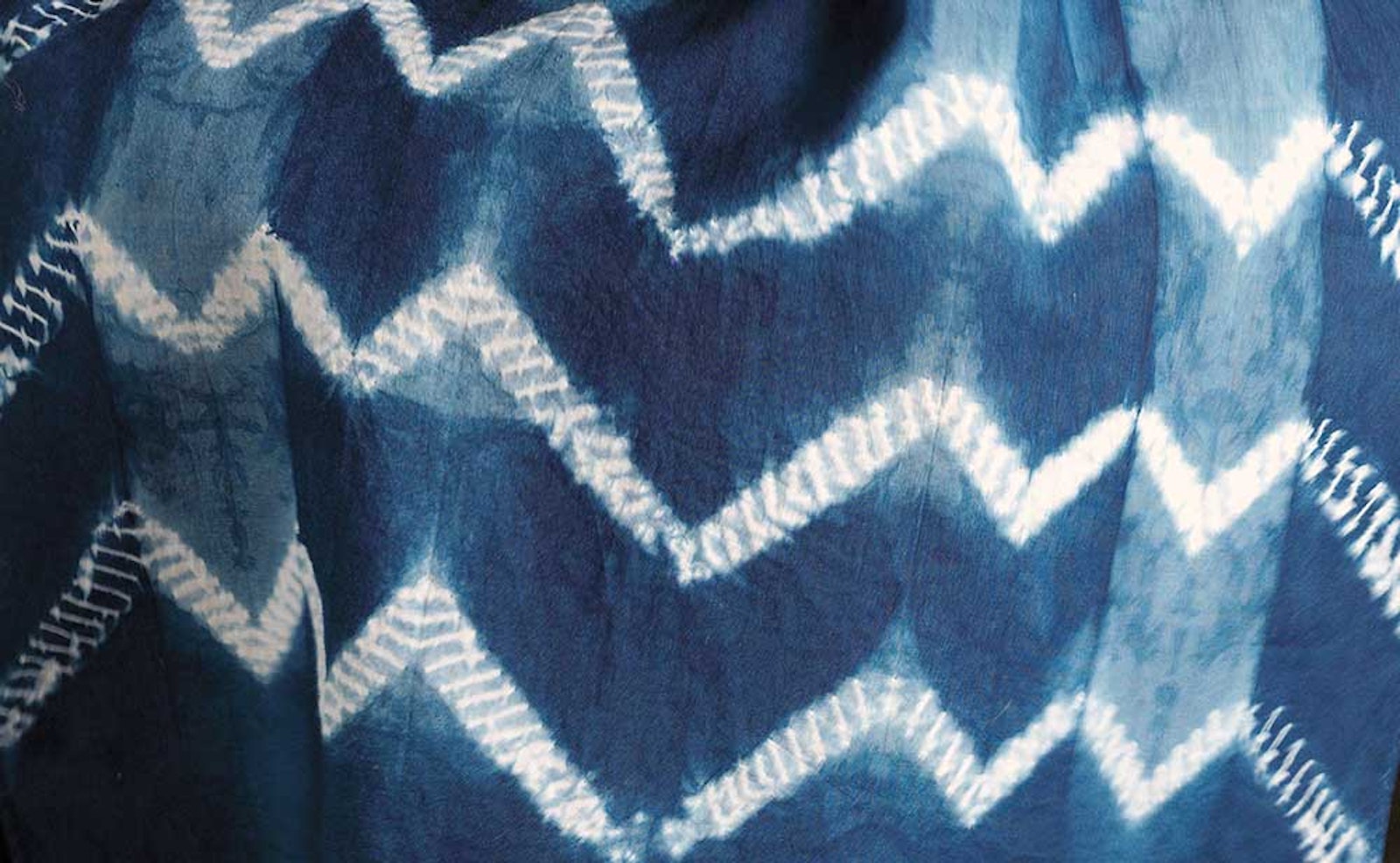 An Indigo Stitch-Resist Scarf to Make Primary Image