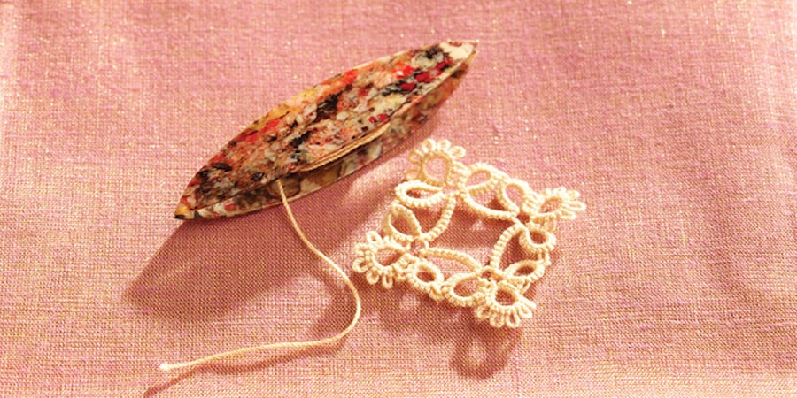 Make a Tatted Square Medallion from Weldon’s Image