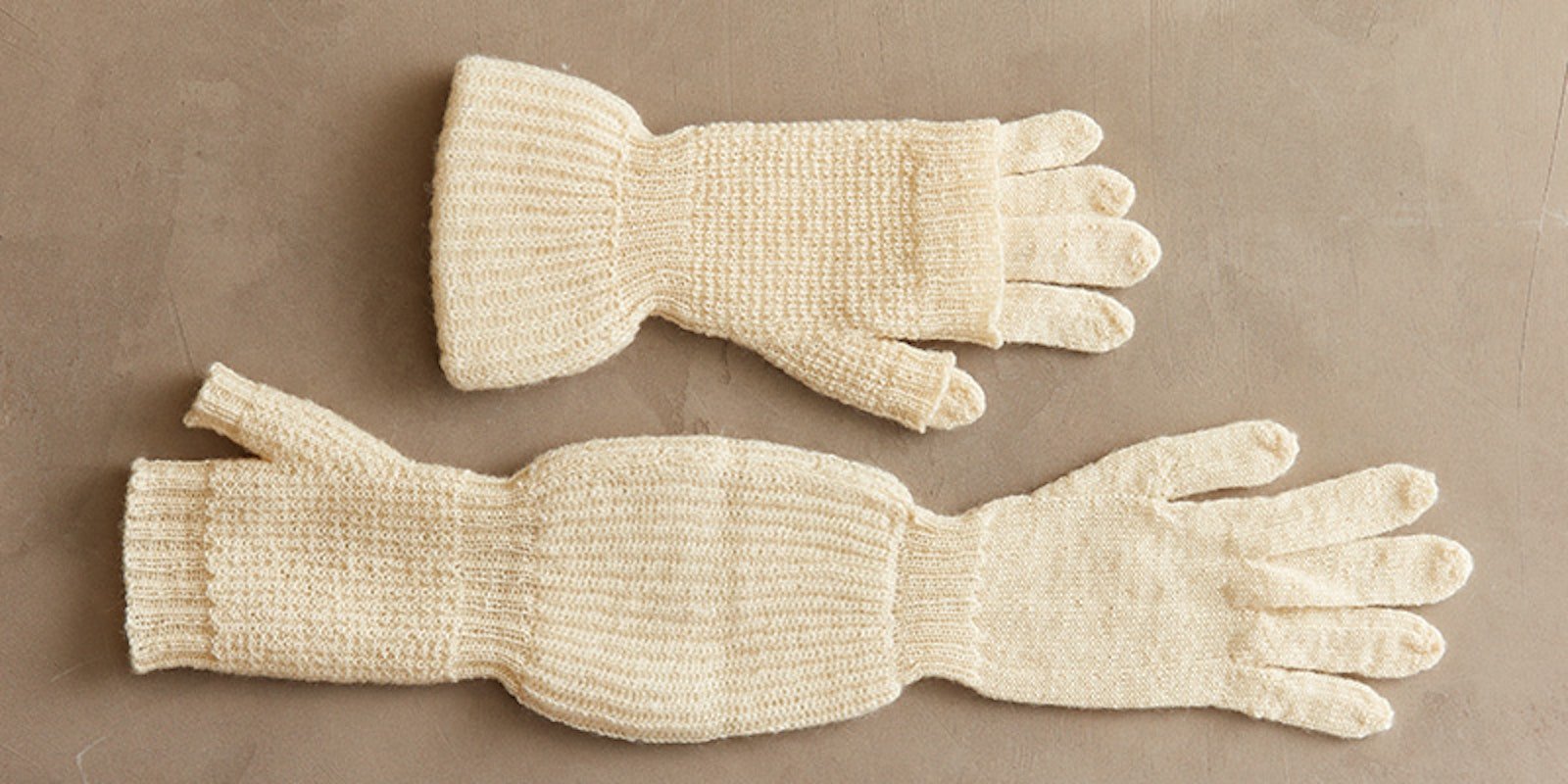 Richmond Gloves to Knit Primary Image