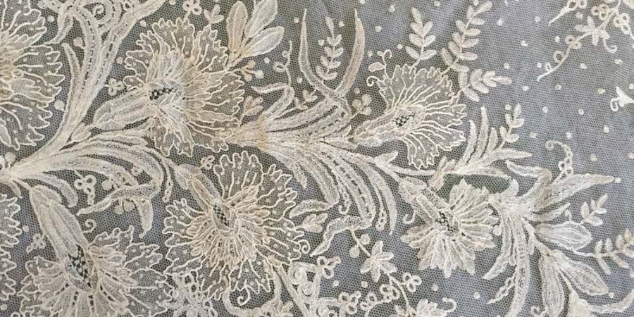 A Lace Wedding Veil Becomes a Family Tradition Image