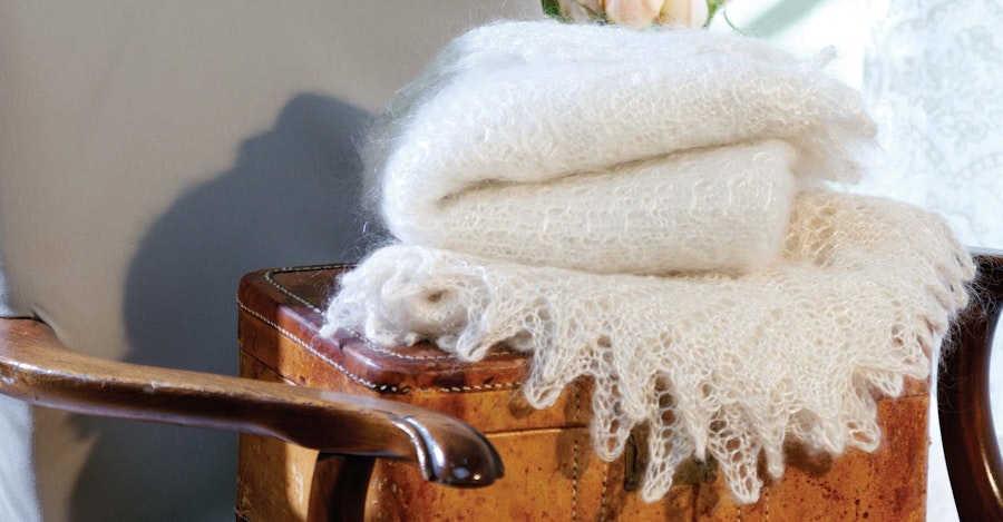 Buying Lace on a Russian Train Image