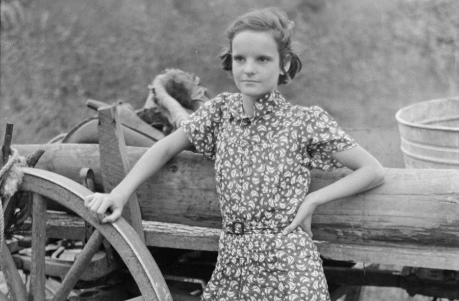 Make Do: Feed-Sack Fashion in the First Half of the Twentieth Century Image