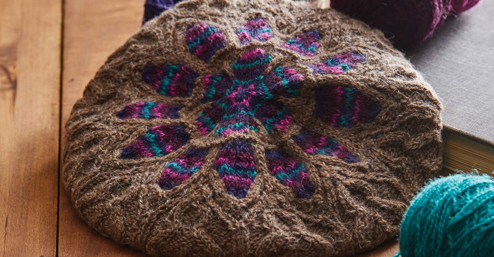 Notre-Dame Tam to Knit Primary Image