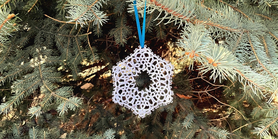 A Tatted Holiday Wreath Image