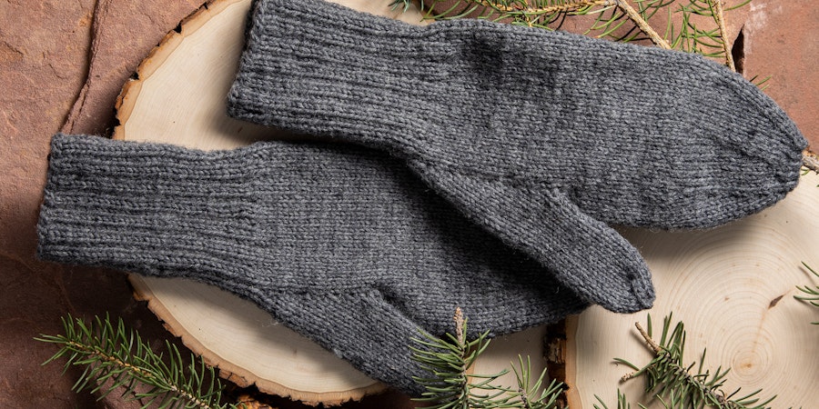 The Lost Mitten Pattern of Great-Grandmother LeRoux Image