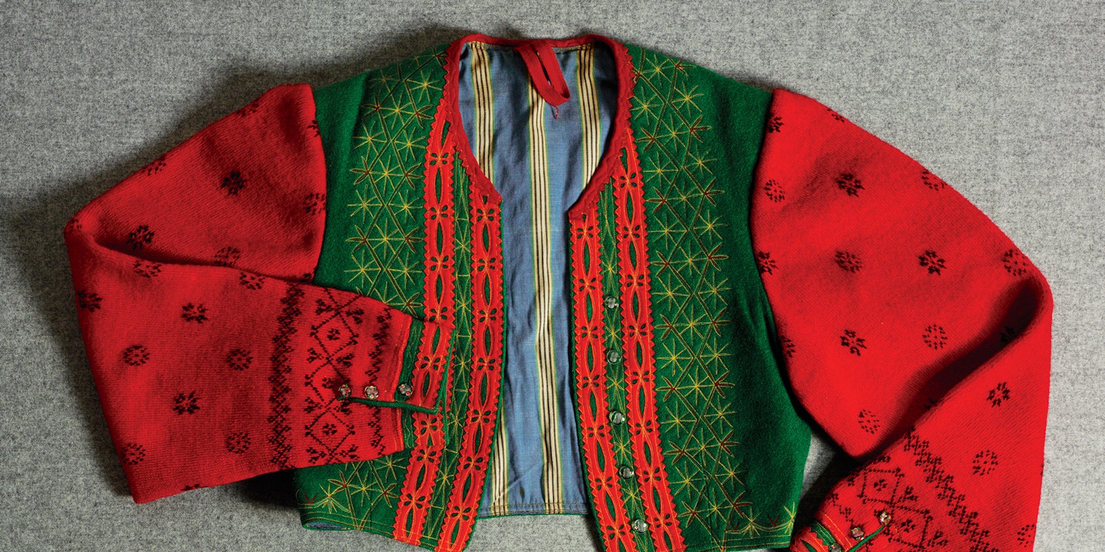 Tvåändsstickning: Sweden’s Two-End Knitting Primary Image