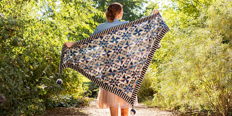 Fanø Tile Shawl Image