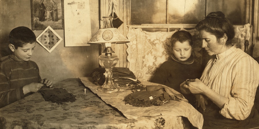 Clothiers and Cottage Industries Image