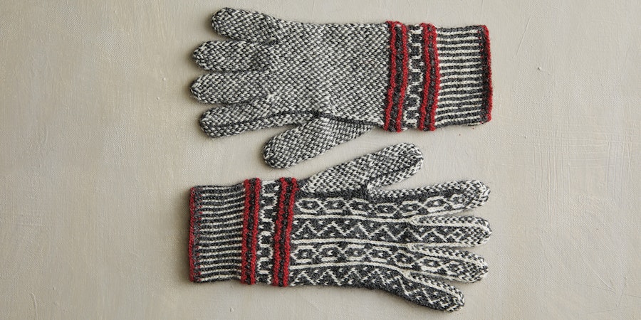 A Modern Take on Vintage Knitted Gloves: The Magpie Gloves Image