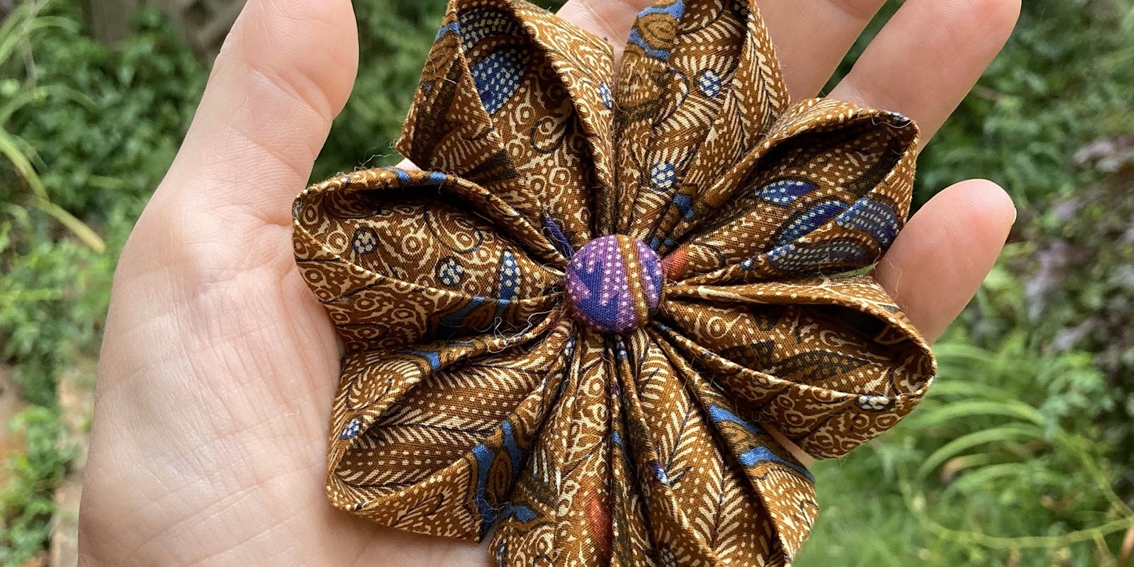 Learn a New Craft—Kanzashi Flowers! Primary Image