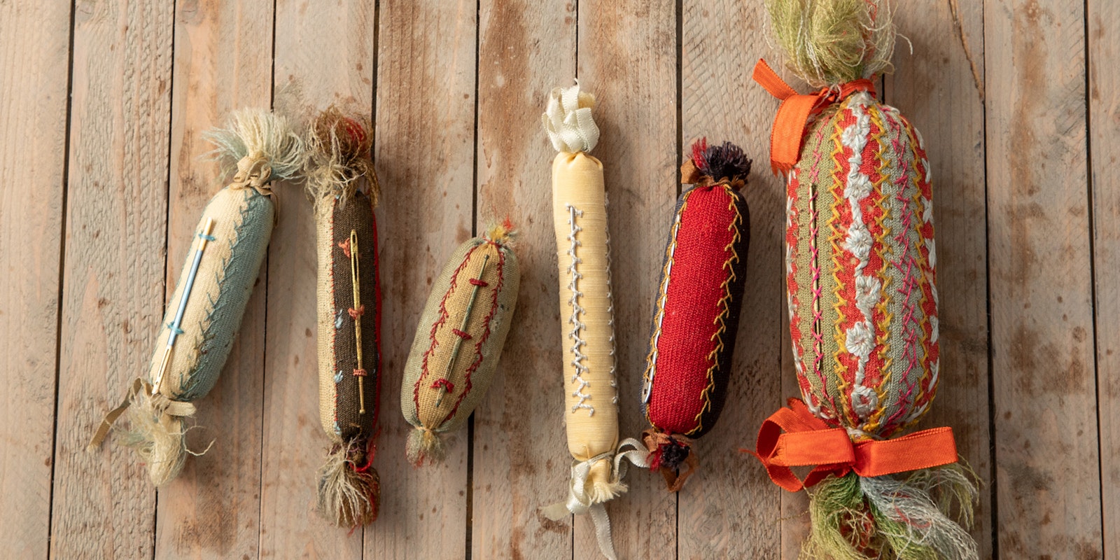 A Sweet Bodkin Holder Primary Image