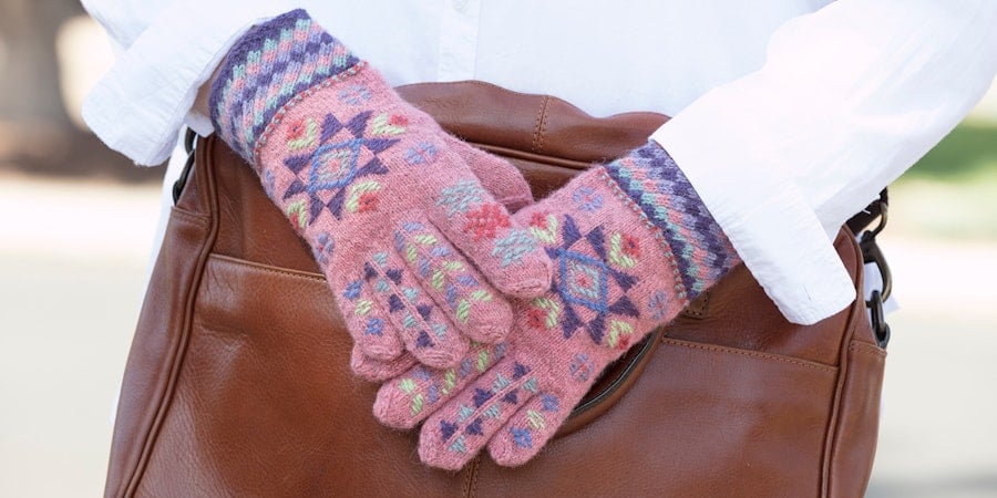 Decorating Knitted Gloves with Roses Image