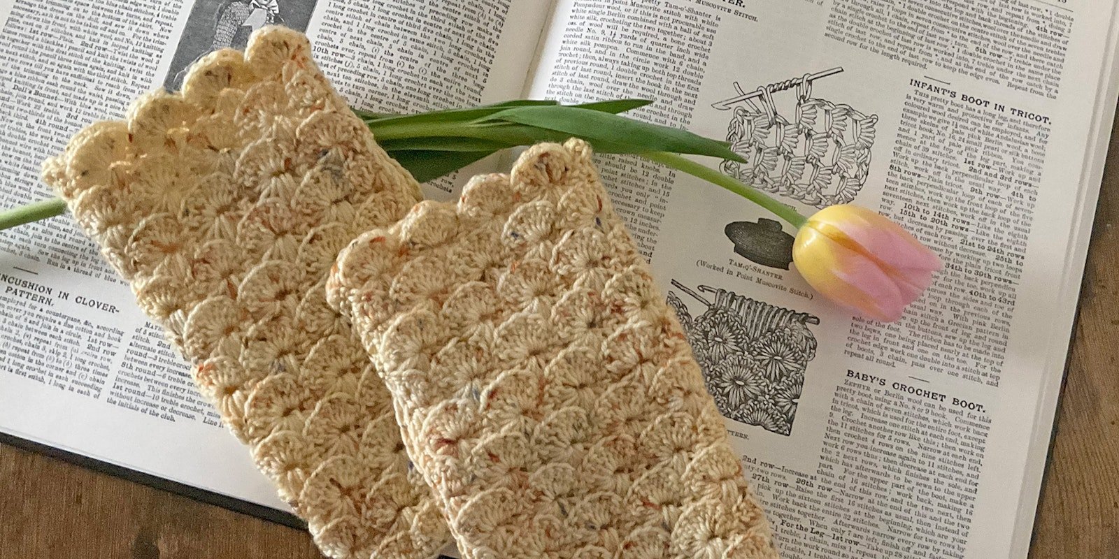 Thoughts of Spring Mitts Primary Image