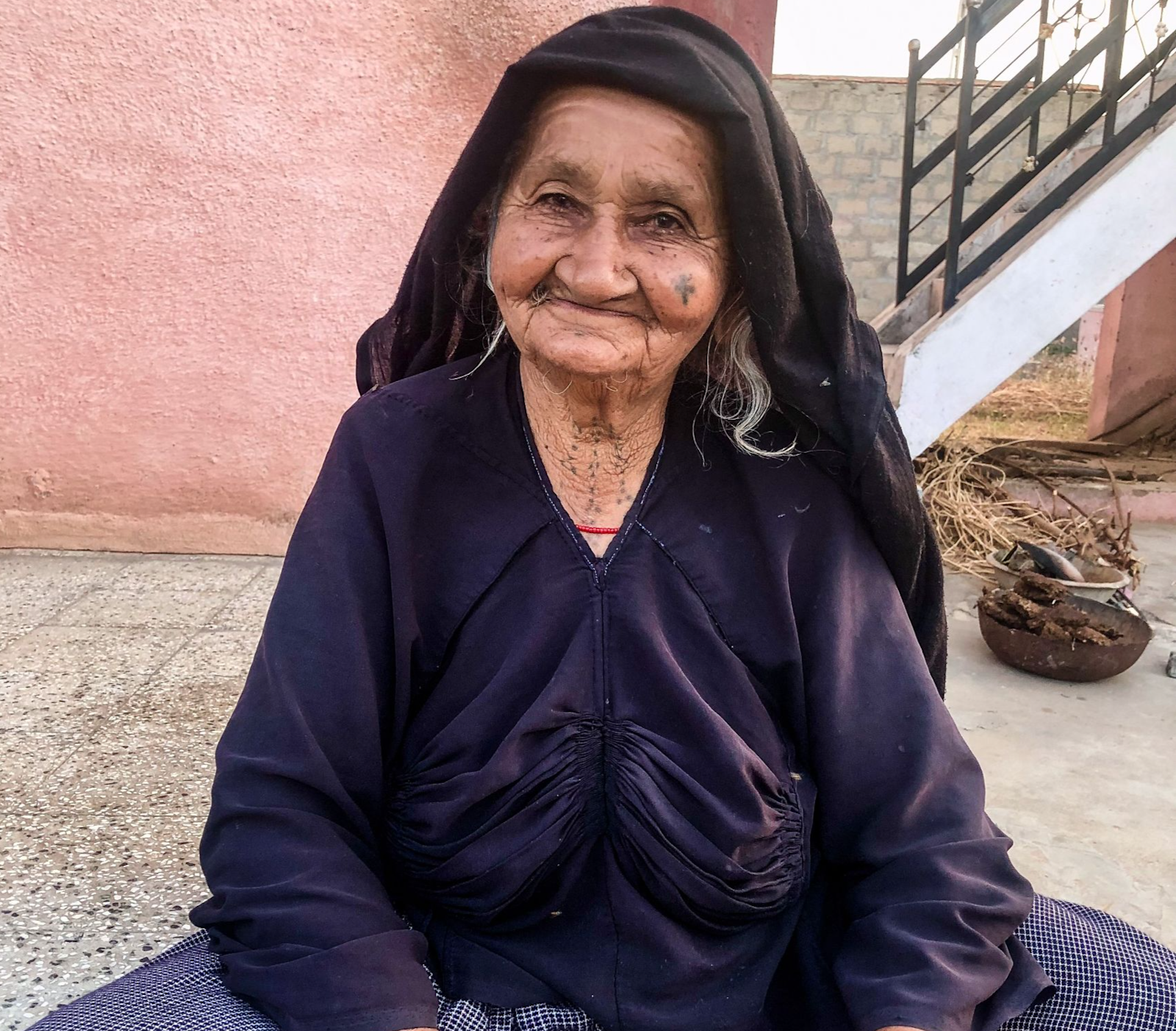 Photo Extras from "Bakhiya: A Tale of Tiny Stitches" Primary Image