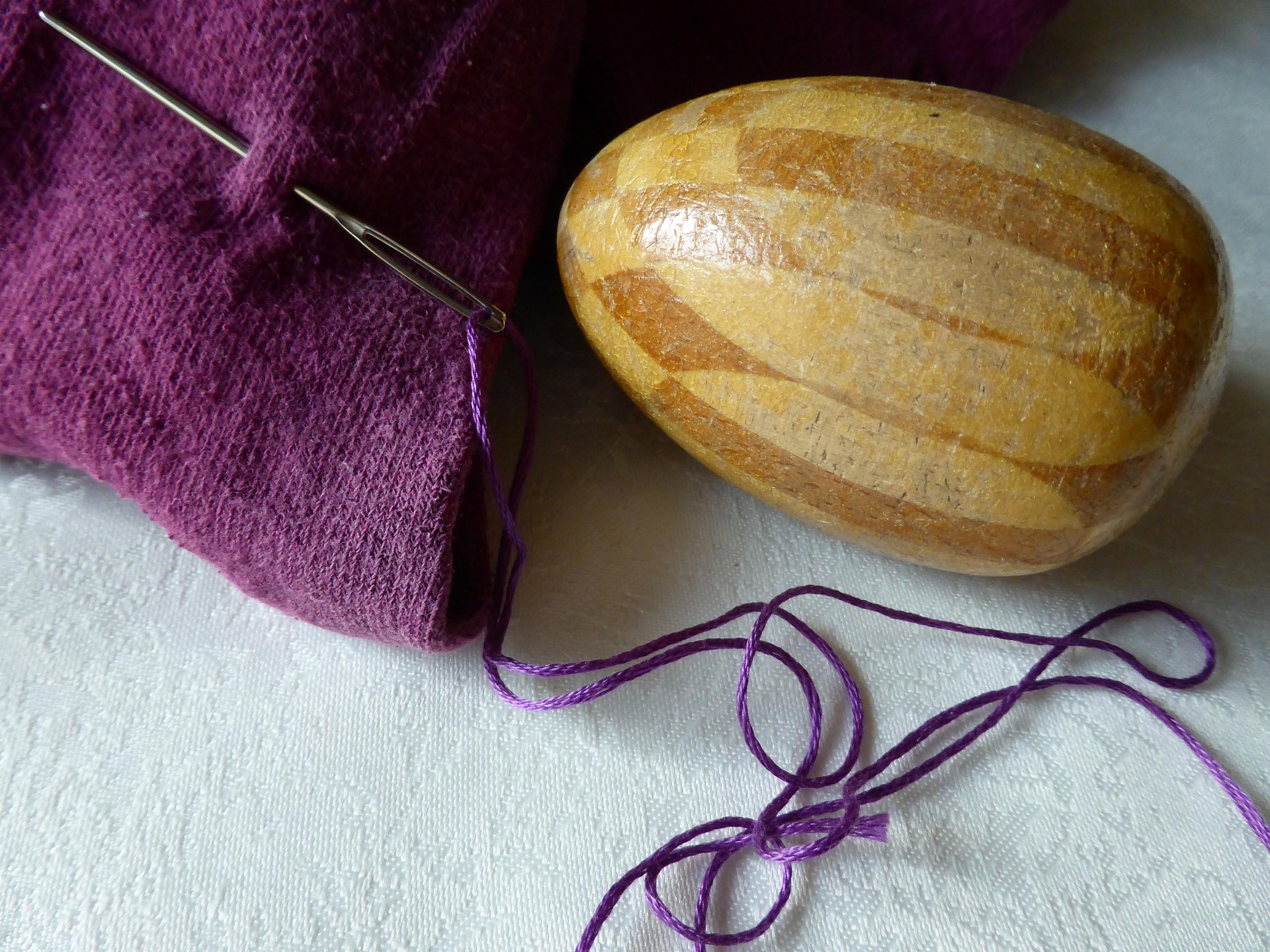 To Have and to Hold: Mending in a Material World Image