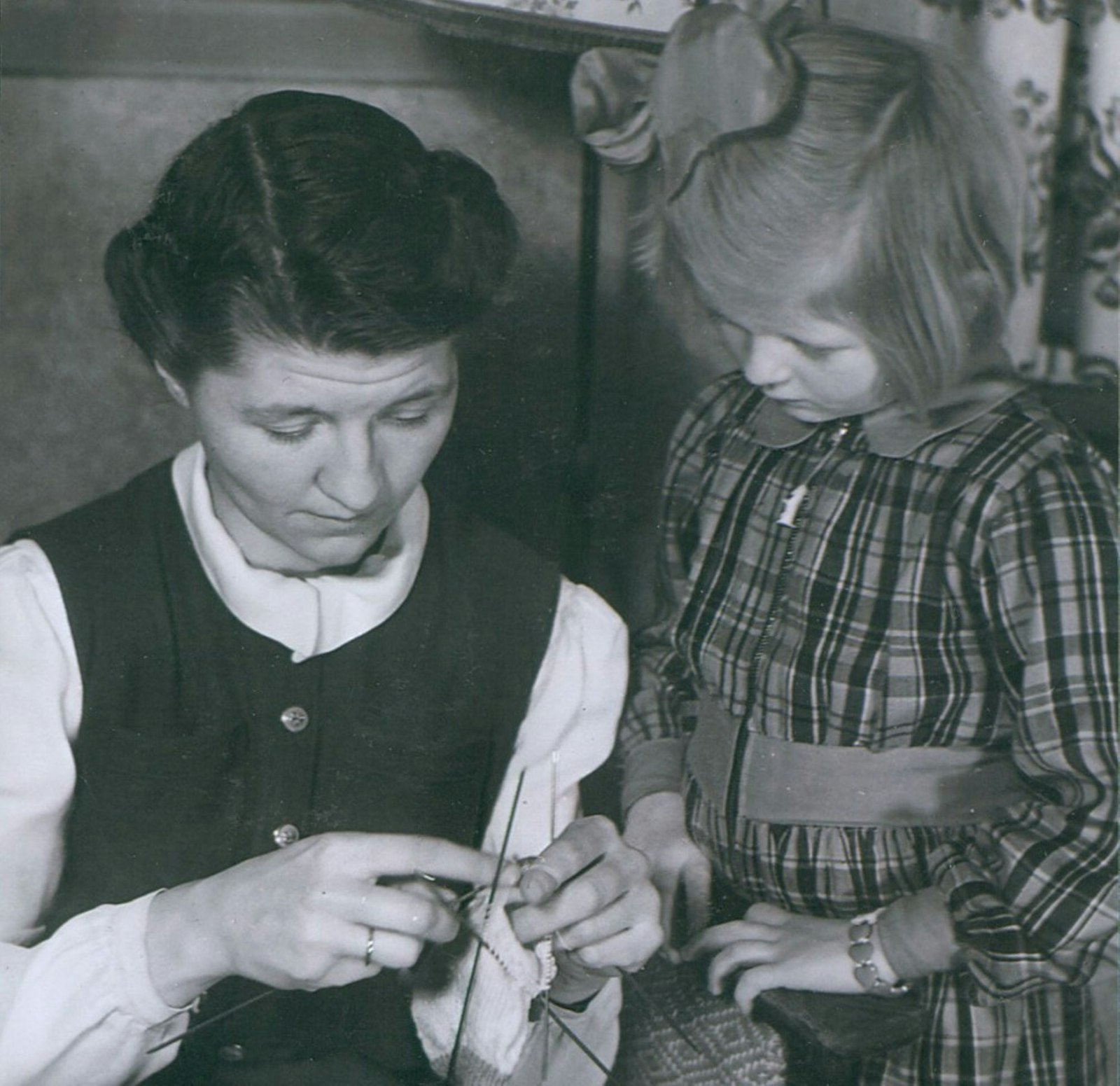 Meet a Norwegian Knitting Historian and Courageous Wartime Resister Primary Image